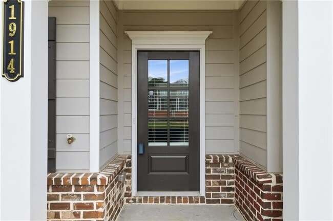 Building Photo - 1914 Cassia Aly