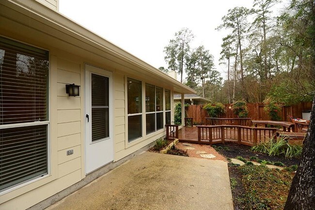 Building Photo - 67 N Veranda Ridge Dr