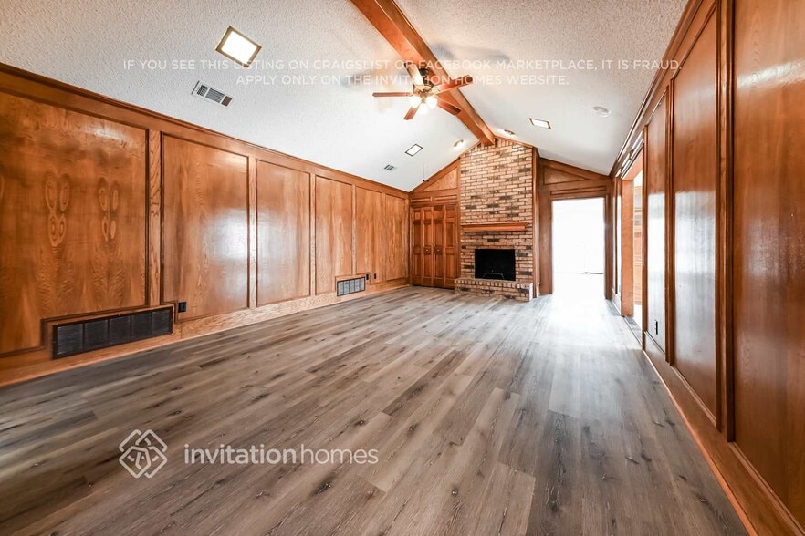 Building Photo - 1806 Seabrook Dr