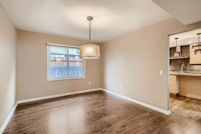 Building Photo - Beautiful Cherry Creek Home- Great Location! Low maintenance yard! Flexible Move In Date