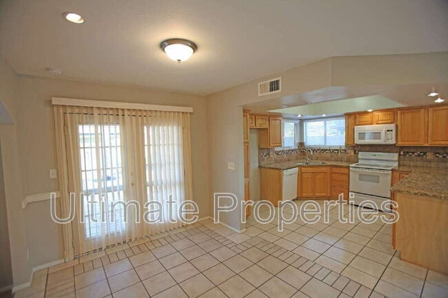 Building Photo - 5736 W Angela Dr