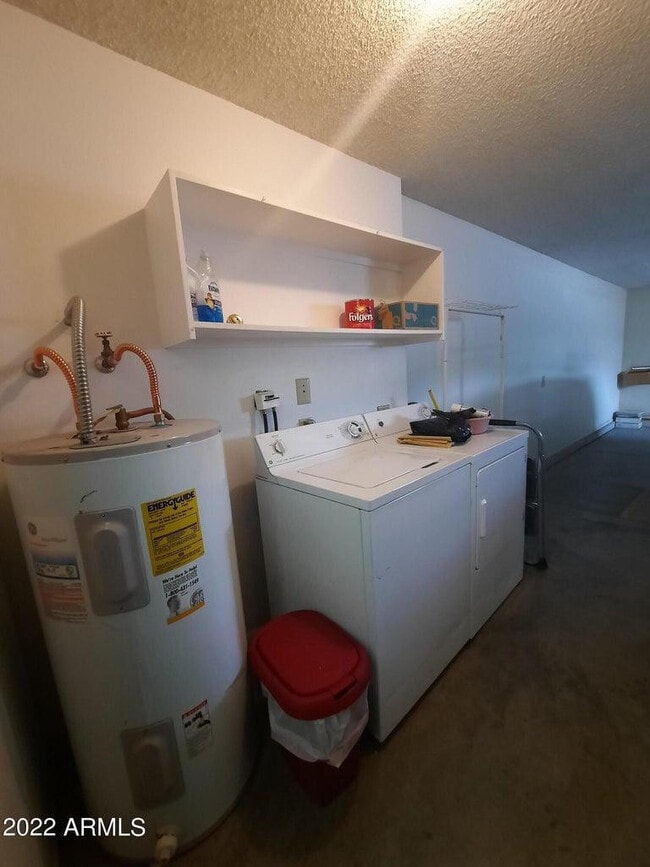 Building Photo - 16859 N 103rd Ave