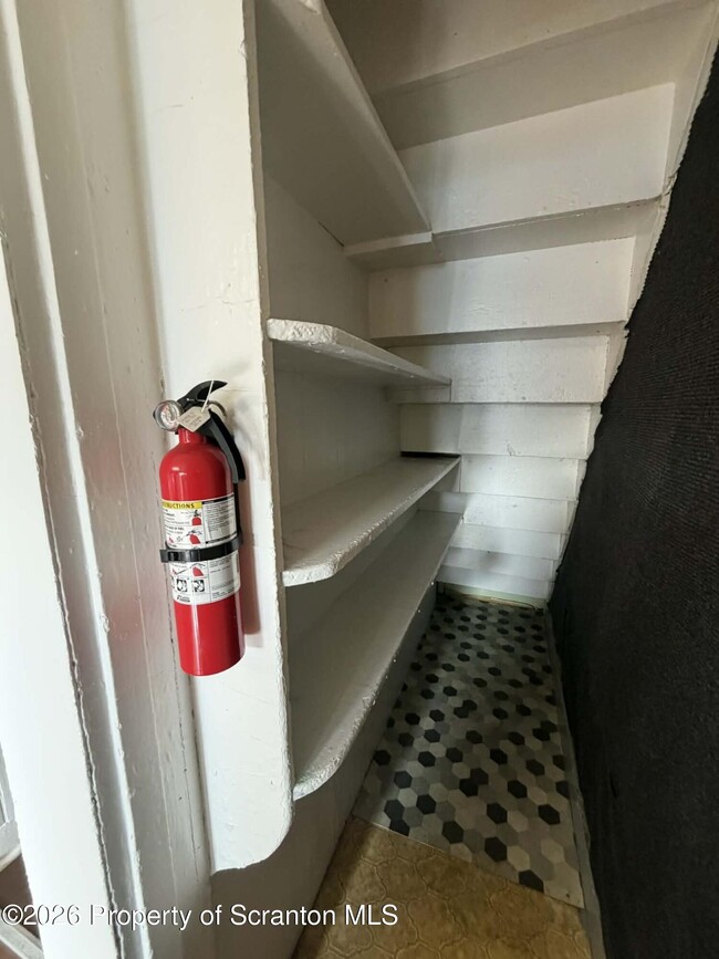 Building Photo - 112 Green Pl