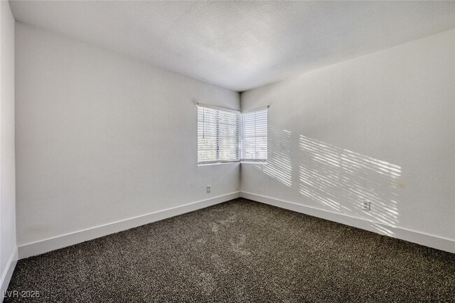 Building Photo - 1716 Tesara Vista Pl