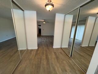 Building Photo - 423 4th Ln