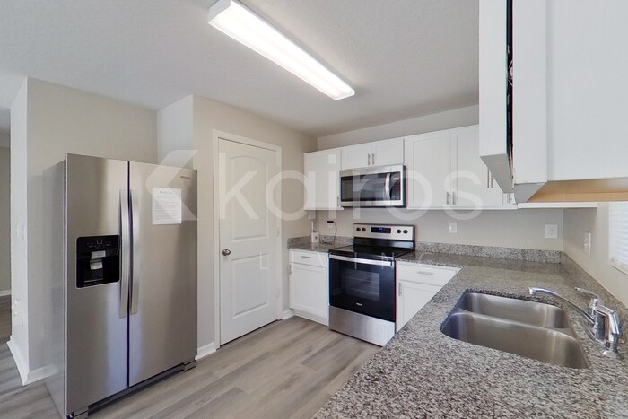 Building Photo - 287 Parkview Dr