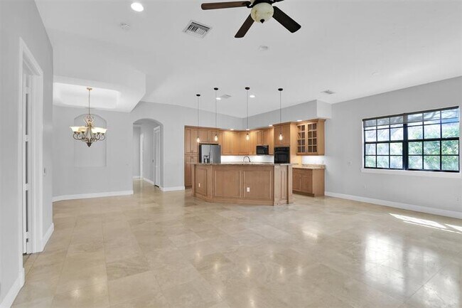 Building Photo - 7535 Old Thyme Ct