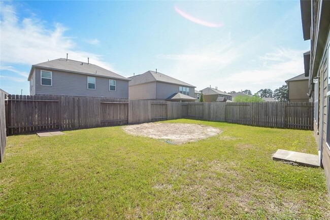 Building Photo - Beautiful stone front 2 story home in the ...