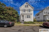 Building Photo - 67 Prentice Ave