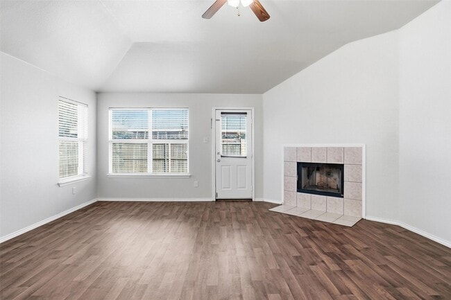 Building Photo - 5517 Timber Ridge Ct