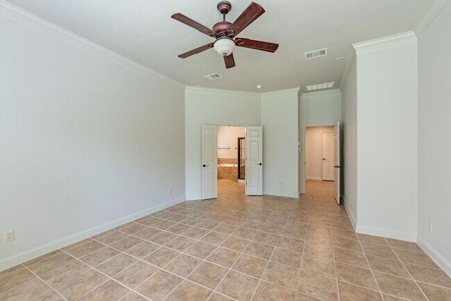 Building Photo - 7909 Adelaide Dr