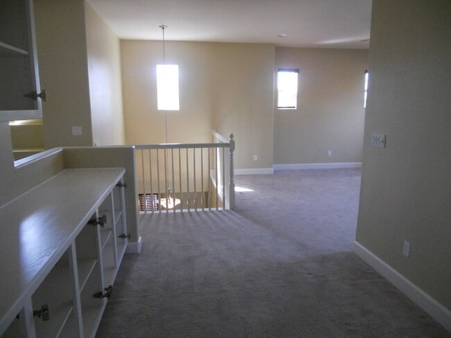 Building Photo - 836 Spotted Pony Ln