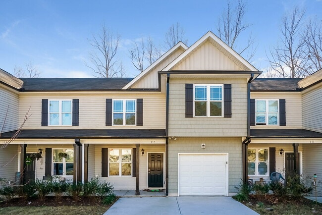 Building Photo - 115 Oakdale Ave