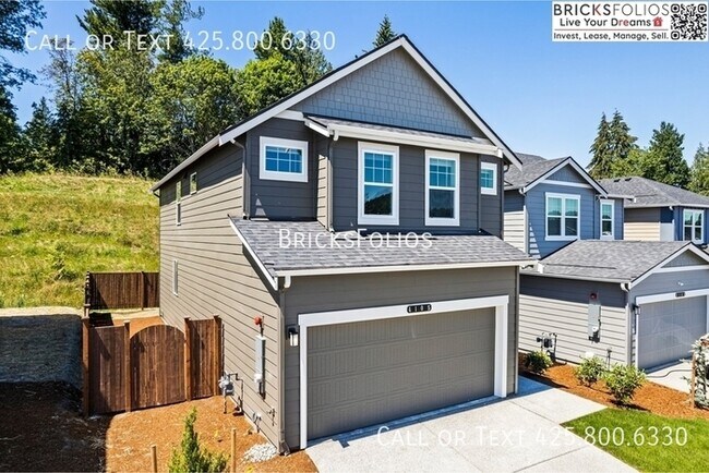 Building Photo - Exceptional Bremerton Home with Close to JBLM!