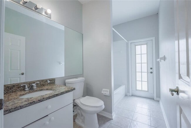 Building Photo - 10457 Canary Isle Dr