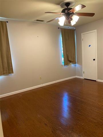 Building Photo - 2026 River Oaks Cir