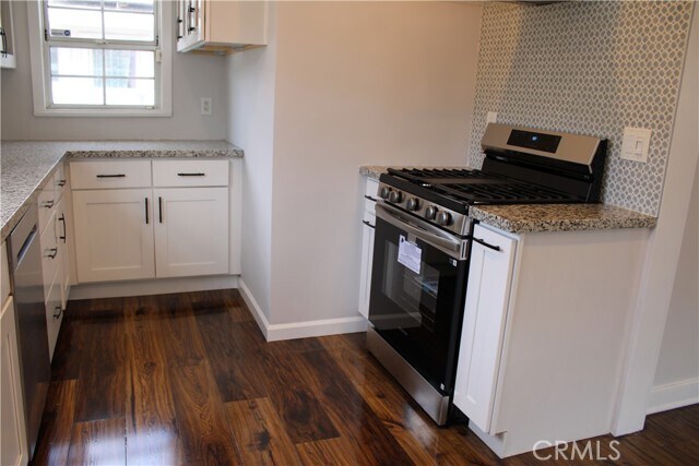 Building Photo - 1655 W 39th St