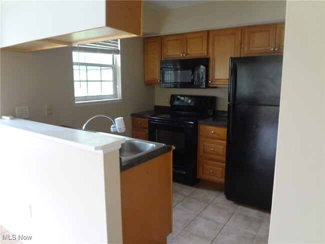 Building Photo - 1304 Stoney Run Trail