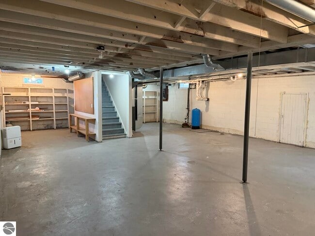 Building Photo - 8334 M-113