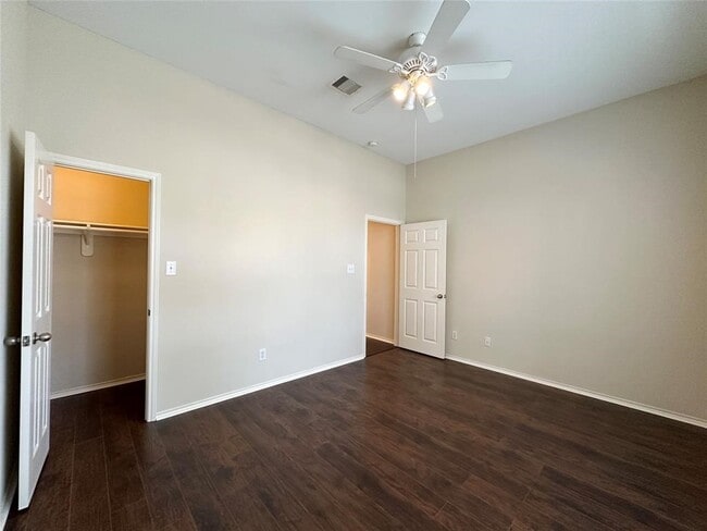 Building Photo - 1707 Magnolia Lake Ln