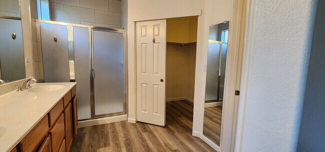 Building Photo - Home in Double Diamond - Reno