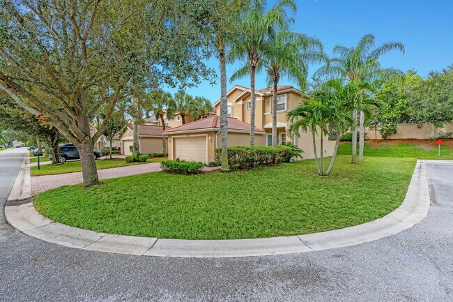 Building Photo - 10779 Paperbark Pl