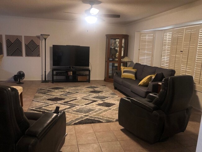 Building Photo - Lovely Home in 45+ Active Adult Community of Leisure World.  Available May through December 2026,...