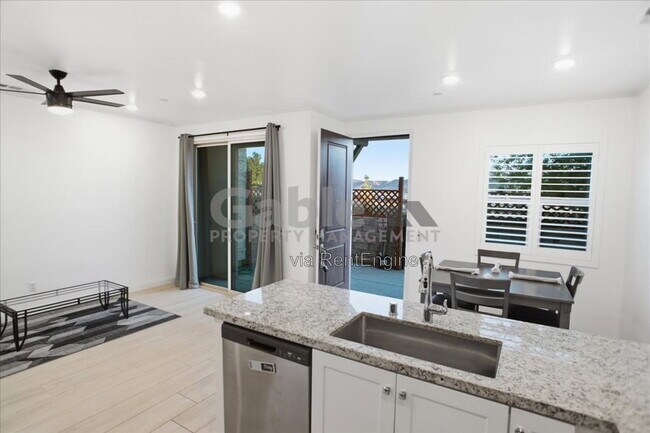 Building Photo - 22728 Harmony Dr