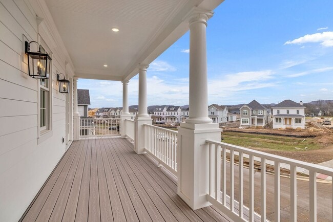 Building Photo - Luxury living in this brand new home - Franklin, TN
