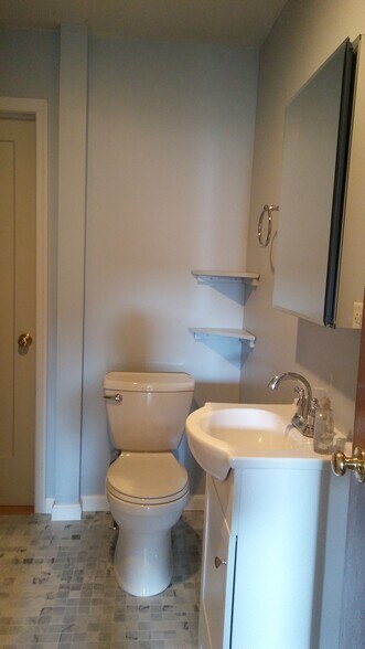 Bathroom view 1 - 605 N 11th St