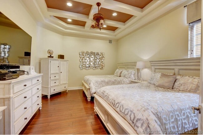 Building Photo - 17739 Lake Azure Way