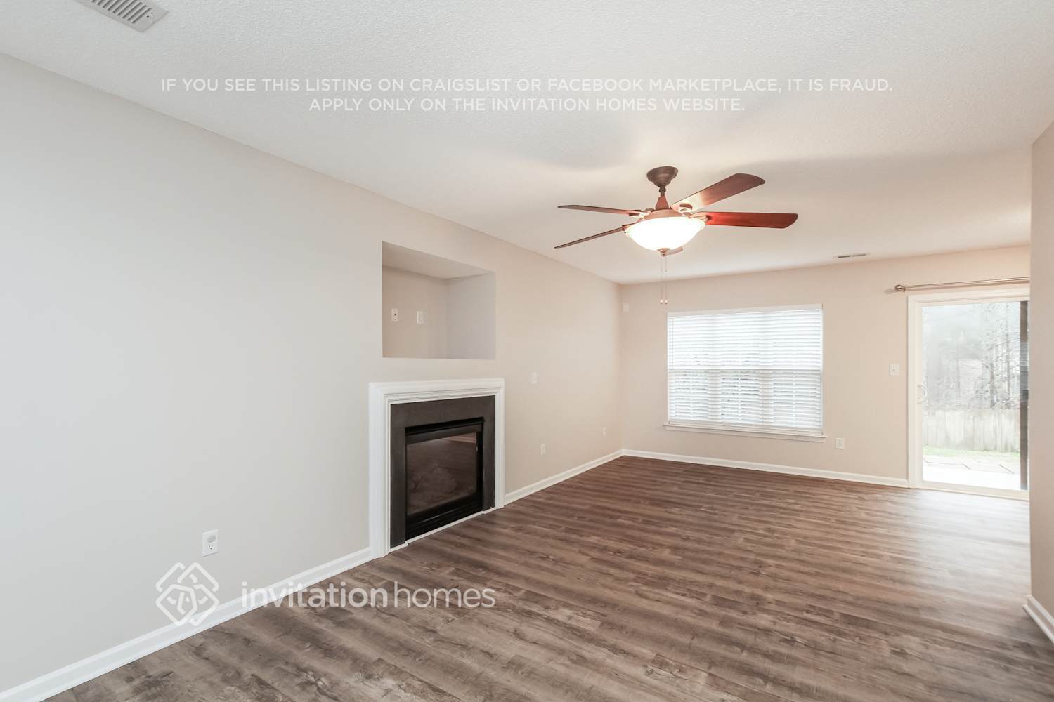Building Photo - 128 Hampshire Dr