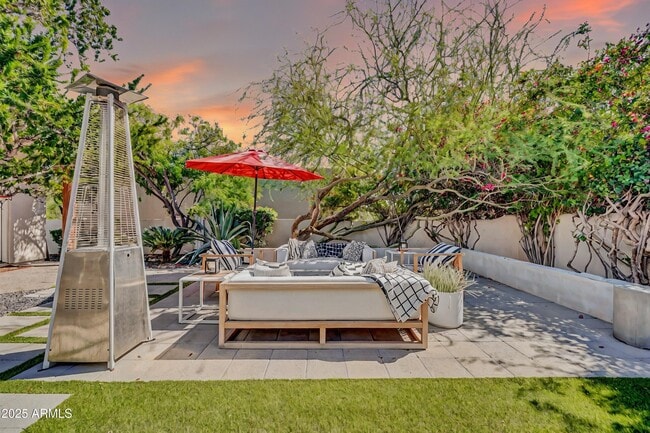 Building Photo - 6139 N 31st Ct