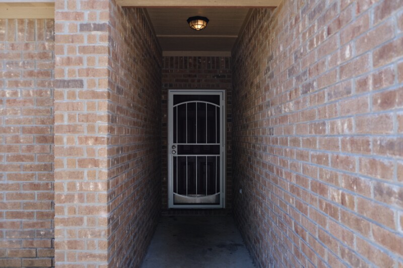 Building Photo - 3903 Southern Fld