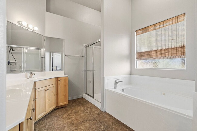 Building Photo - 2144 W 1050 N