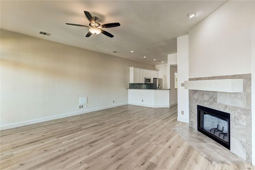 Building Photo - 2918 Ranch Rd 620 N
