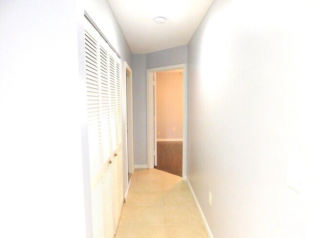 Building Photo - 2470 NW 99th Way