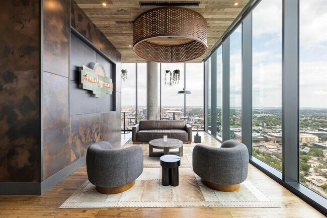 Building Photo - 84 Northeast Dr