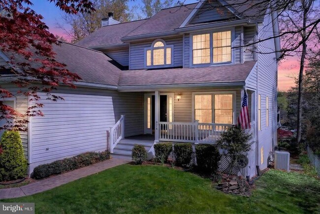 Building Photo - 928 Waterview Dr