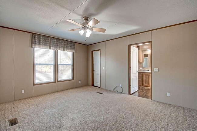 Building Photo - 33940 Ansley Rd