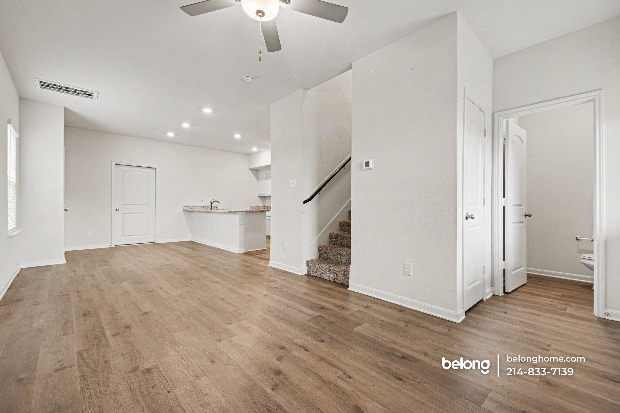 Building Photo - 203 Marsh Ln