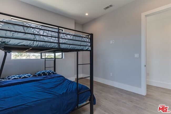 Building Photo - 4826 Pickford St