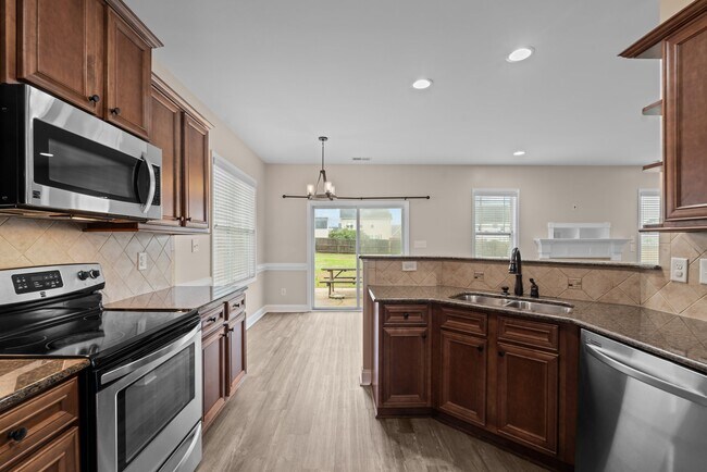 Building Photo - 133 Lockwood Dr