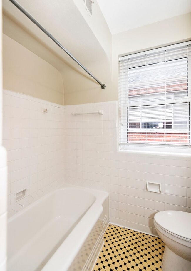 Building Photo - 6601 Devonshire Ave