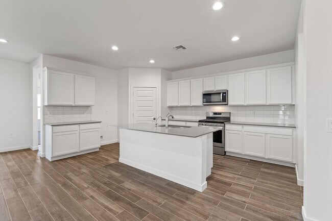 Building Photo - Available with our Lease with Purchase Option!