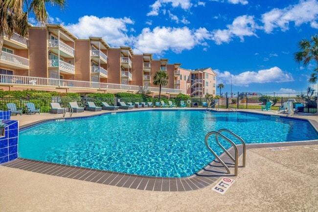 Building Photo - 6300 Seawall Blvd