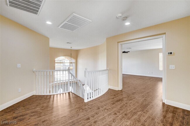 Building Photo - 2707 Mallard Landing Ave