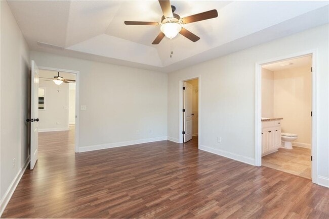 Building Photo - 947 Haymon Dr