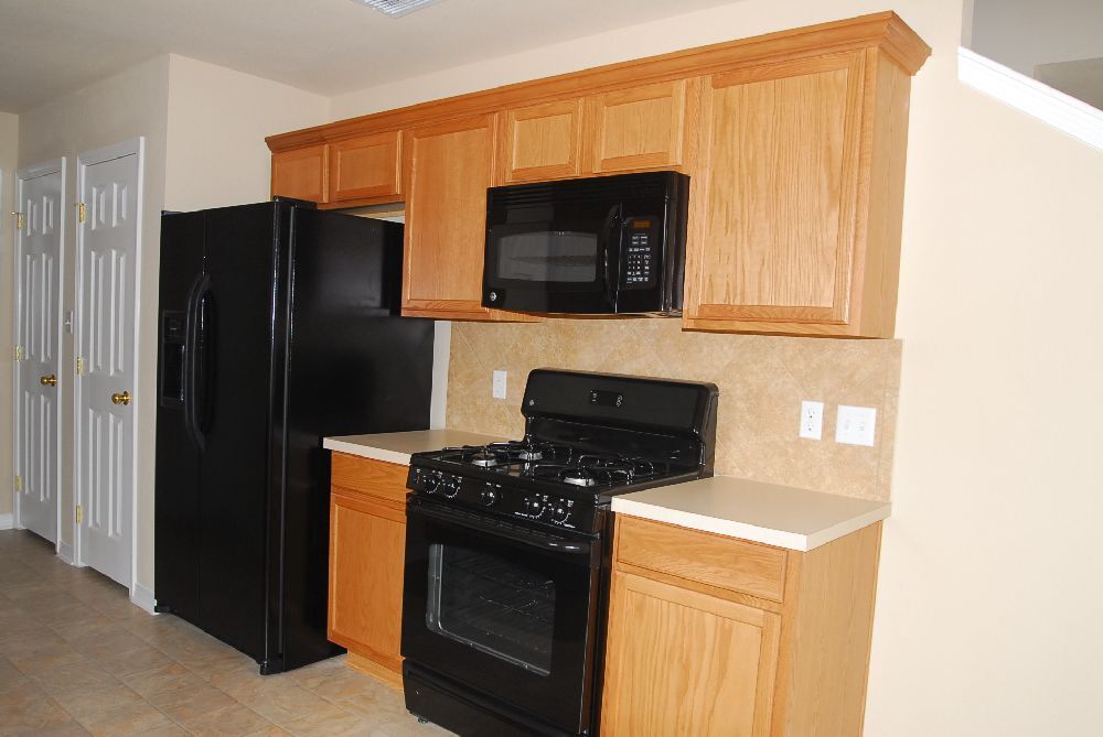 Building Photo - 10257 English Manor Dr