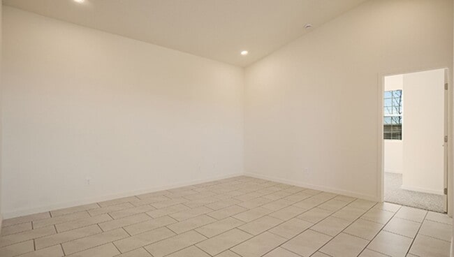 Building Photo - New Construction in Santa Fe!!!!